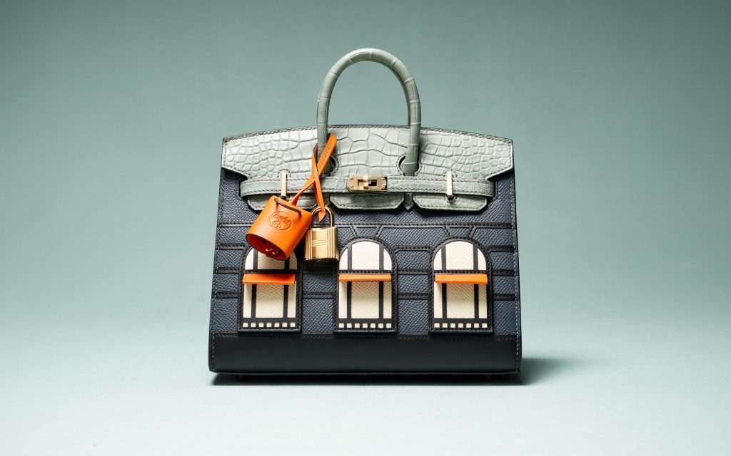 Faubourg 20 cm Limited-Edition Hermès Birkin bag resembling the Paris flagship facade