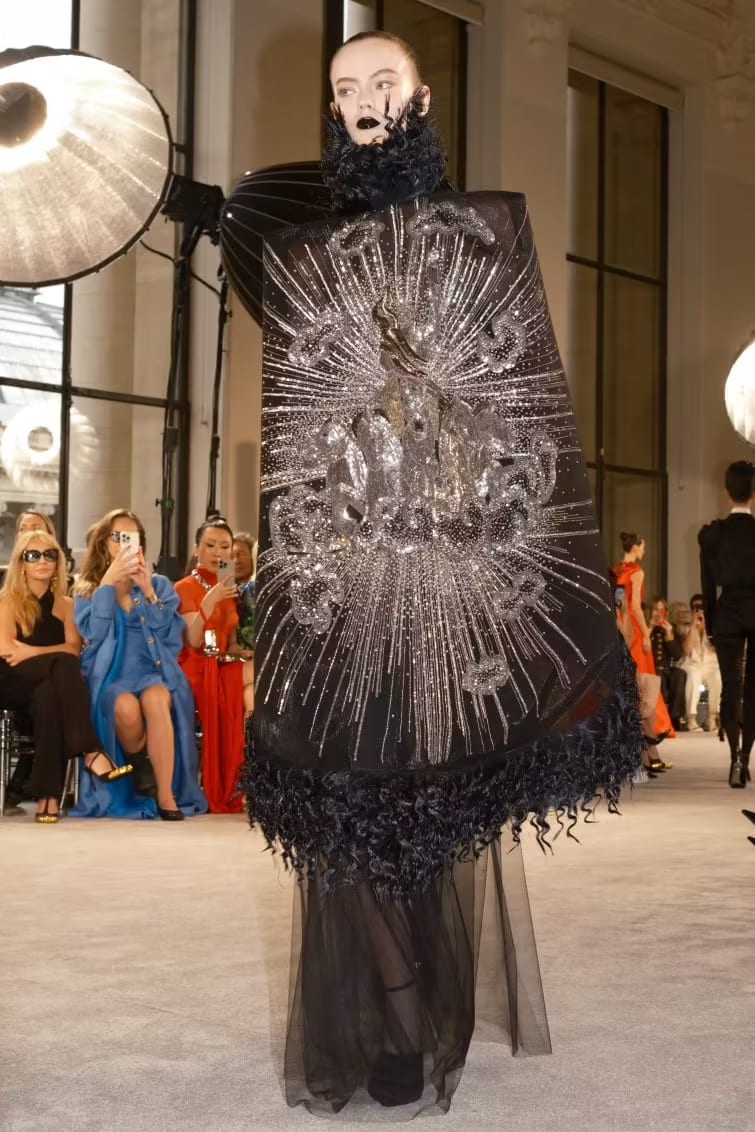 Schiaparelli by Daniel Roseberry F/W Haute Couture 2025 titled “Back to the future”