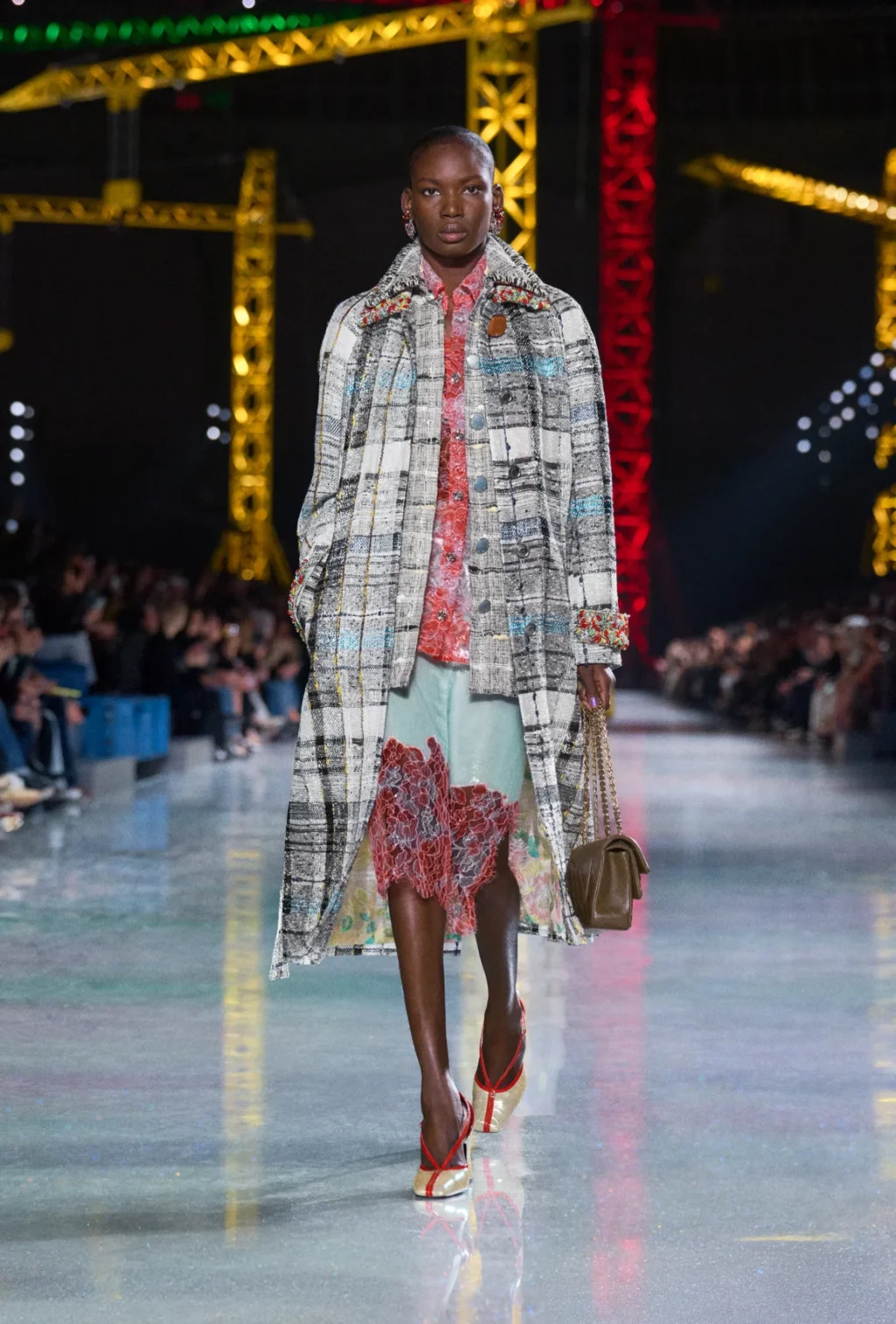 Chanel Fall-Winter 2026-2027 Bags: Full Runway Guide - LA FORMA