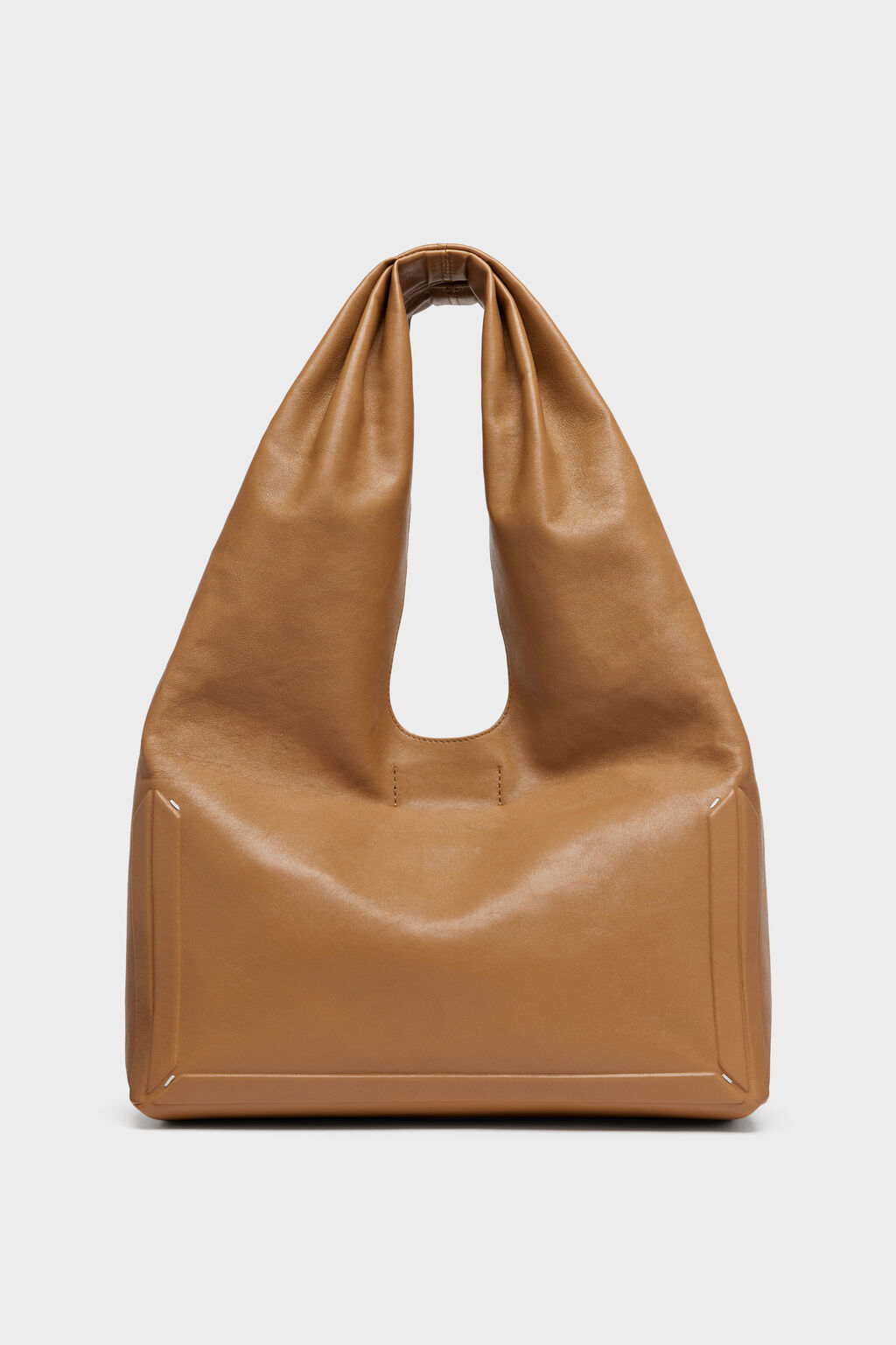 The Box Bag: Maison Margiela Finally Has a New It-Bag - LA FORMA